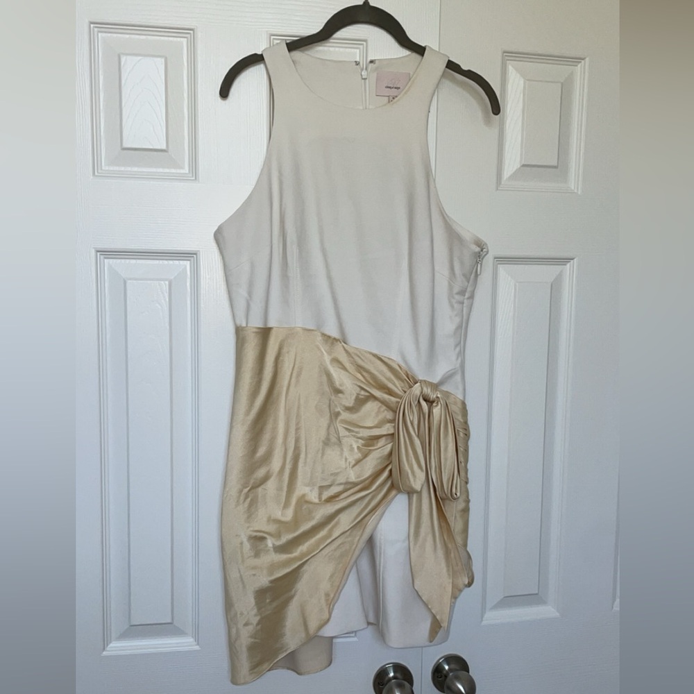 Cinq a Sept Women’s Wrap Dress